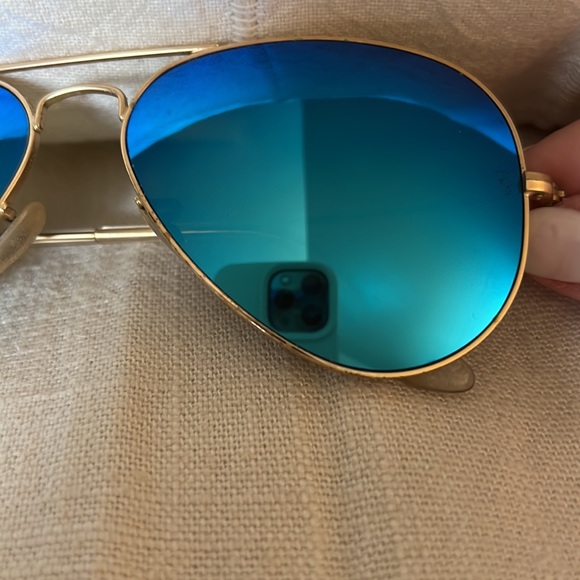 Ray Ban Aviators - Picture 4 of 4
